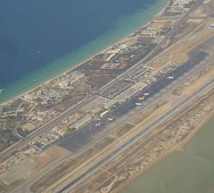 ...Flugharen Monastir von oben ...