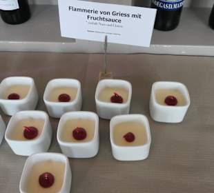 Abendessen vom Buffet im Osmann30