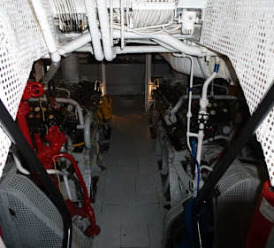 2 Dieselmotoren als Antrieb