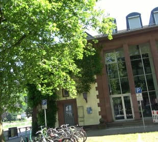 Alter Bahnhof Karlstor