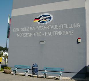 Sigmund Jähn lässt grüßen.