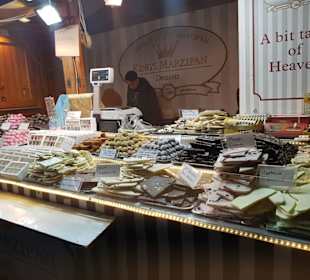 Weihnachstmarkt in der Stadt