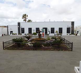 In der Altstadt von Teguise unterwegs
