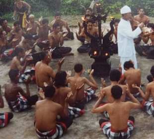 Kechak-Tanz in Batubulan,