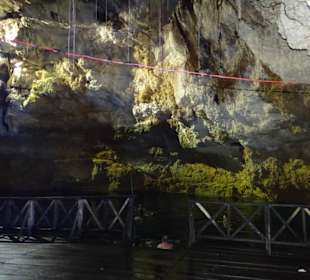 Ein noch geschlossene Cenote