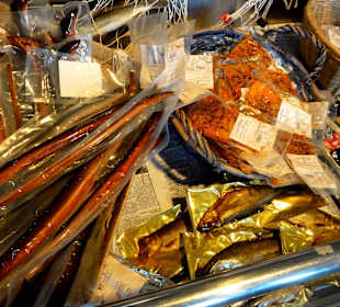 Räucherfisch-Auswahl in Fiedlers Fischmarkt