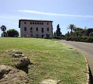 Weg zur Villa