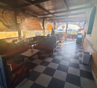 Raststätte von innen.