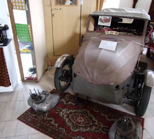 Im  Auto Museum Franzenbad