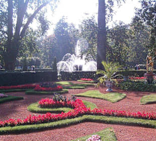 Brunnen Park Peterhof