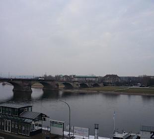 Blick von der Altstadt Richtung Hotel