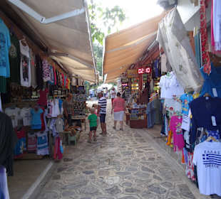 Hier geht es zur KIrche von Zia