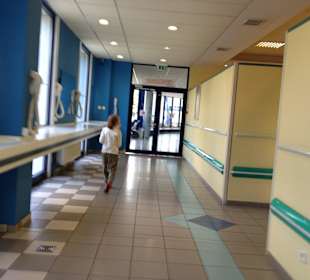 Suszarki, hol prowadzący do wyjścia