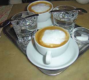 Wiener Kaffeehauskultur - Im Hawelka