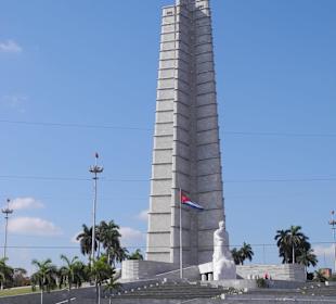 Am Platz der Revolution