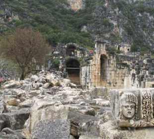 Lykische Felsengräber