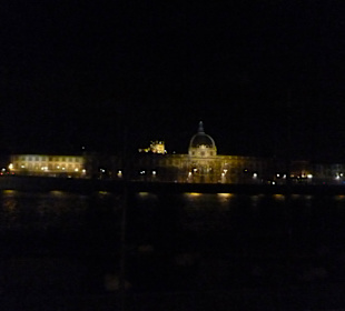 Lyon nocą