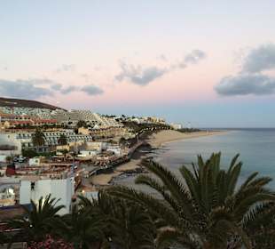 Blick von der Kirche in Morro auf das Hotel