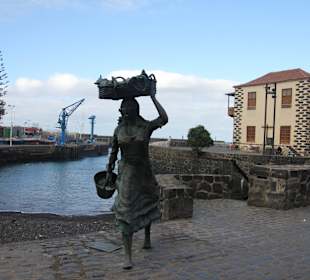 Steinfigur mit Bedeutung