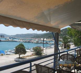 Blick von Cafe zum Hafen