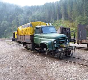 LKW auf Schienen