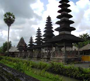 Tempel