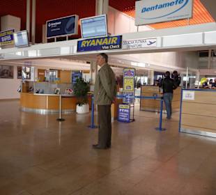 Eingang zum Sicherheitsbereich Flughafen Osijek