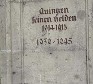 Platz am Kriegerdenkmal Auingen