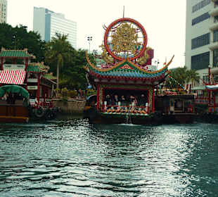 Aberdeen-Floating Restaurant im Hafen 