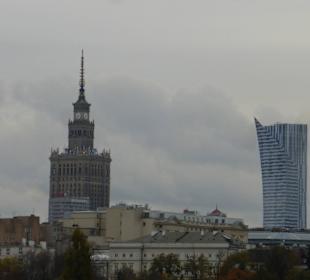 Der Kulturpalast fällt im Stadtbild auf