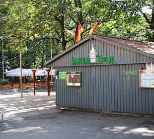 Eingang zum Biergarten