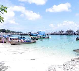 Phi phi island
