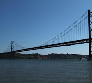 Ponte 25 de Abril