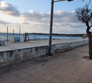 Strandpromenade Sa Coma