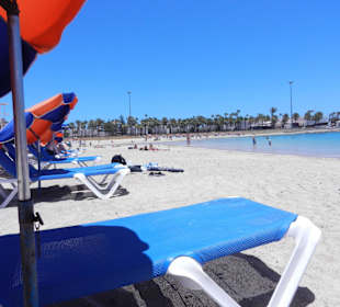 Plaża kilkadziesiąt metrów od ośrodka Aparthotel Castillo Pl