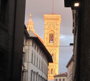 Campanile im Sonnenschein