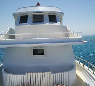 Schiff über 3 Etagen