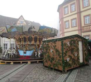 Neustadter Weihnachtsmarkt auf dem Marktplatz