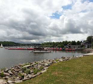 "Rundweg" mit Treetbootverleih