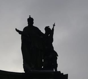  Katholische Hofkirche