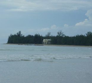 Der Strand vom Khuk Khak Beach