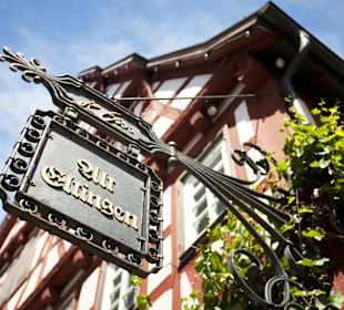 Weinstube "Alt-Eltingen"