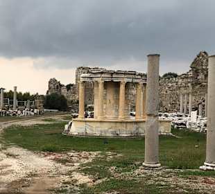 Stadtrundgang Side - Kumköy