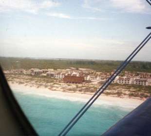 Doppeldeckerflug nach Cayo Largo
