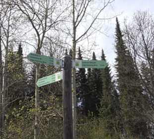 Premiumspazierwanderweg - Hochgehhütet