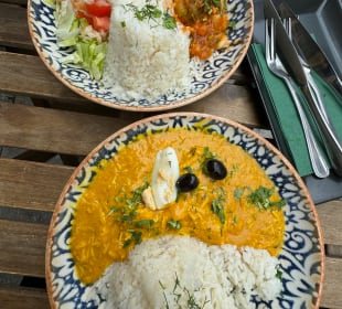 Aji de Gallina und Plato Inka