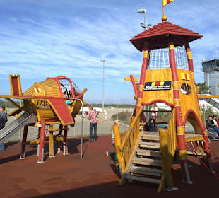 Flughafen Karlsruhe/ Baden-Baden (FKB) 