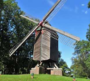 Blick auf die Bockwindmühle Bremerhaven