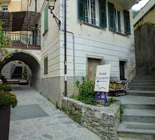 Lage des Hotels in einer Seitengasse