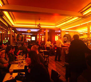Cafe des deux molins